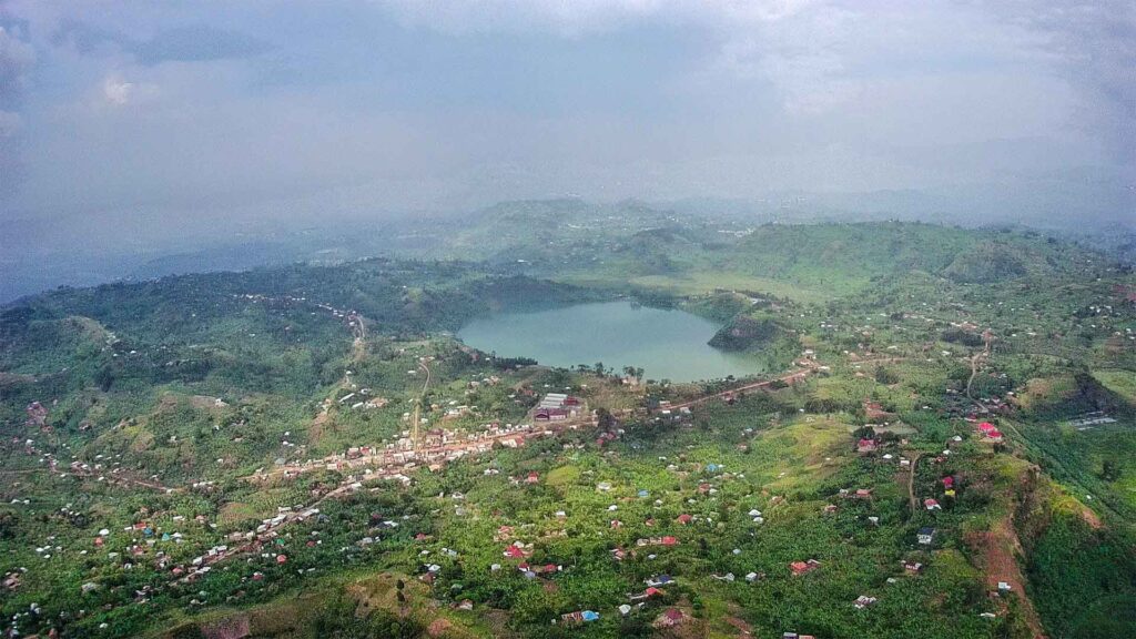 Discover the Blue Lake of Rubirizi in Western Uganda
